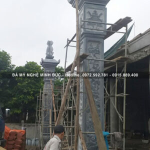 Cột đá