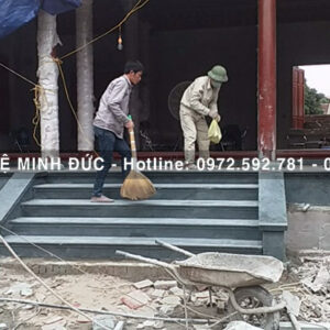 Bậc thềm đá