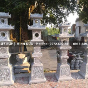 Đèn thờ đá