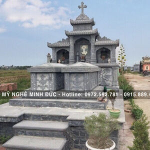 Mộ đá công giáo